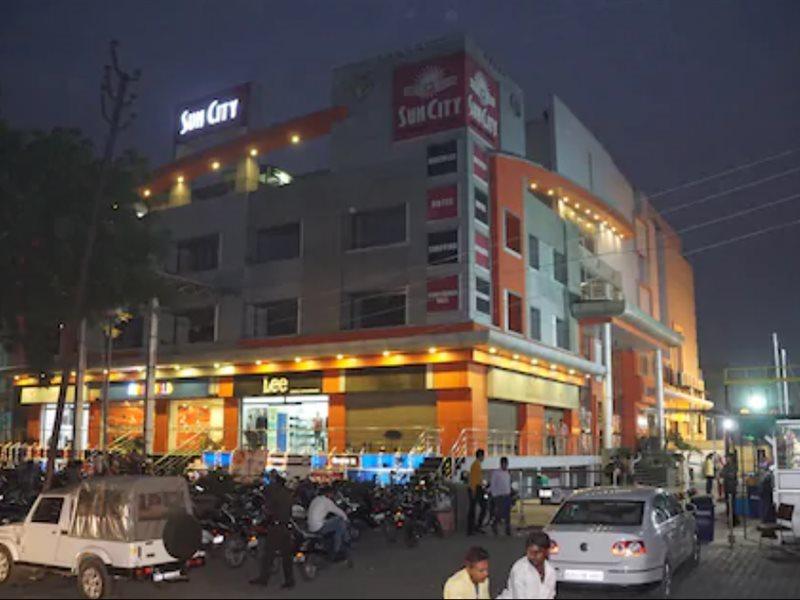 Hotel Suncity & Restaurant Hisār Exteriör bild
