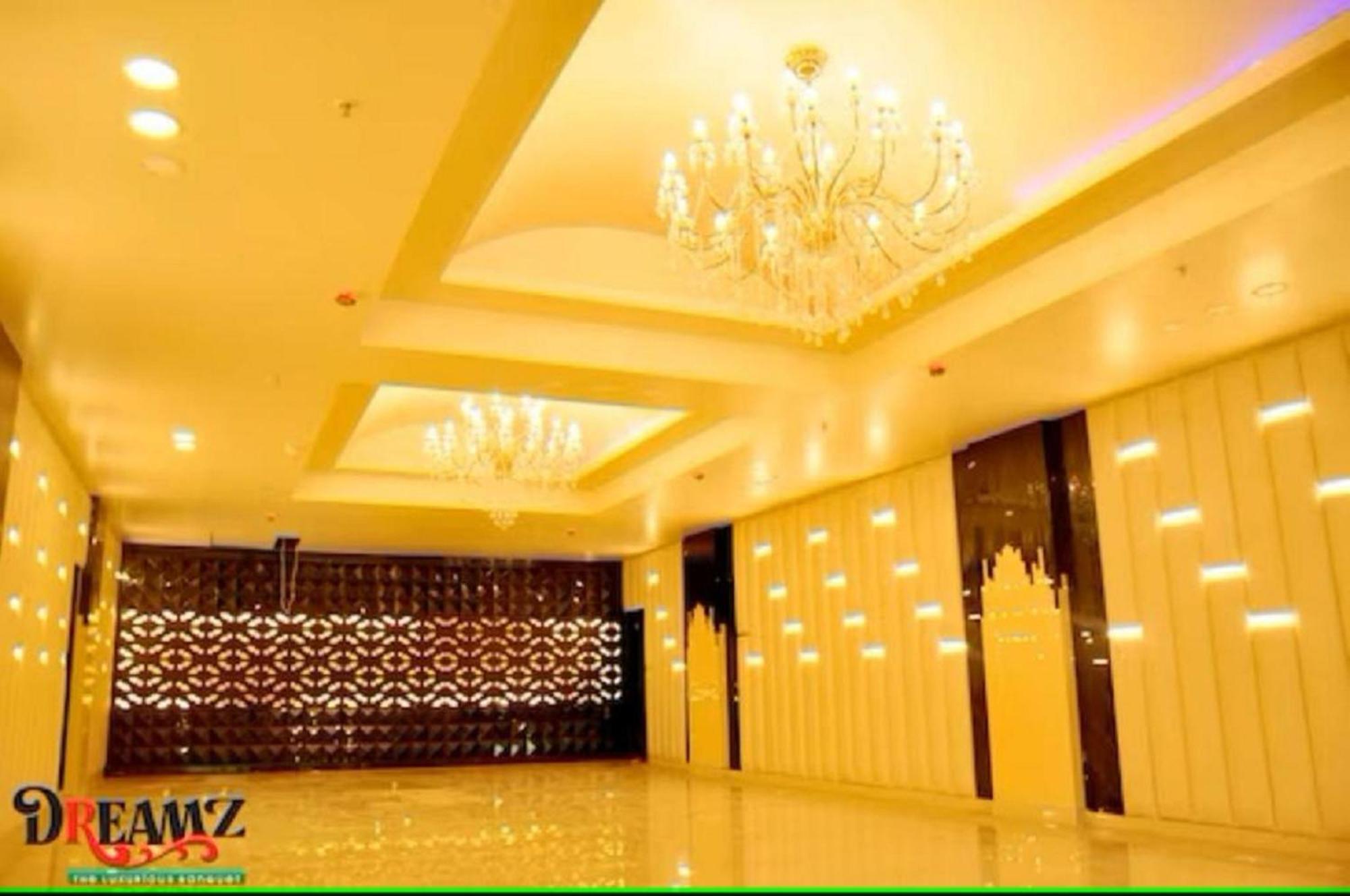 Hotel Suncity & Restaurant Hisār Exteriör bild