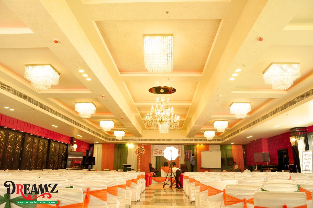 Hotel Suncity & Restaurant Hisār Exteriör bild